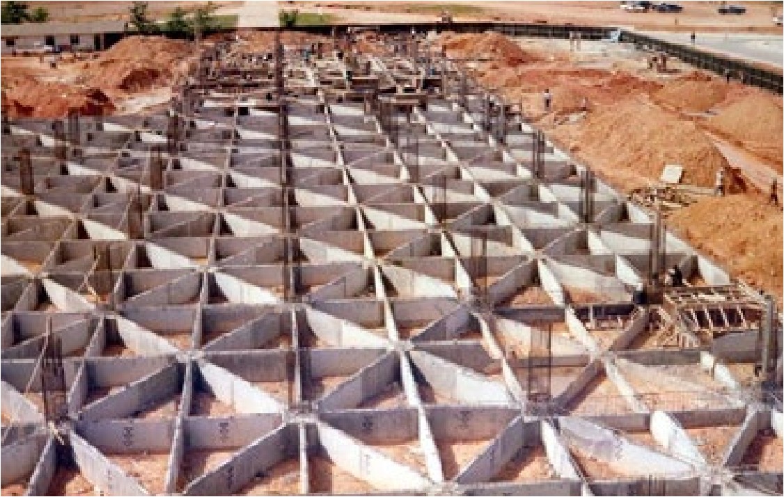 Konstruksi Sarang Laba-Laba